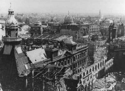 第二次世界大战轰炸德累斯顿