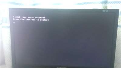 启动电脑时发生了A disk read error Ctrl＋Alt＋Del to restart