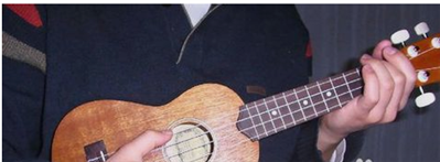 四弦的夏威夷吉他怎么调音高？