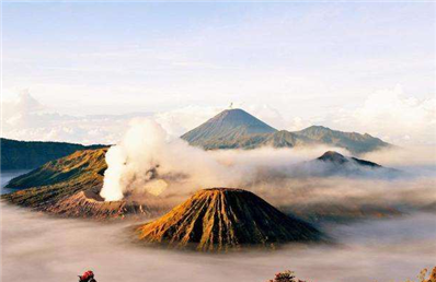 巴厘岛阿贡火山喷发还能去么？